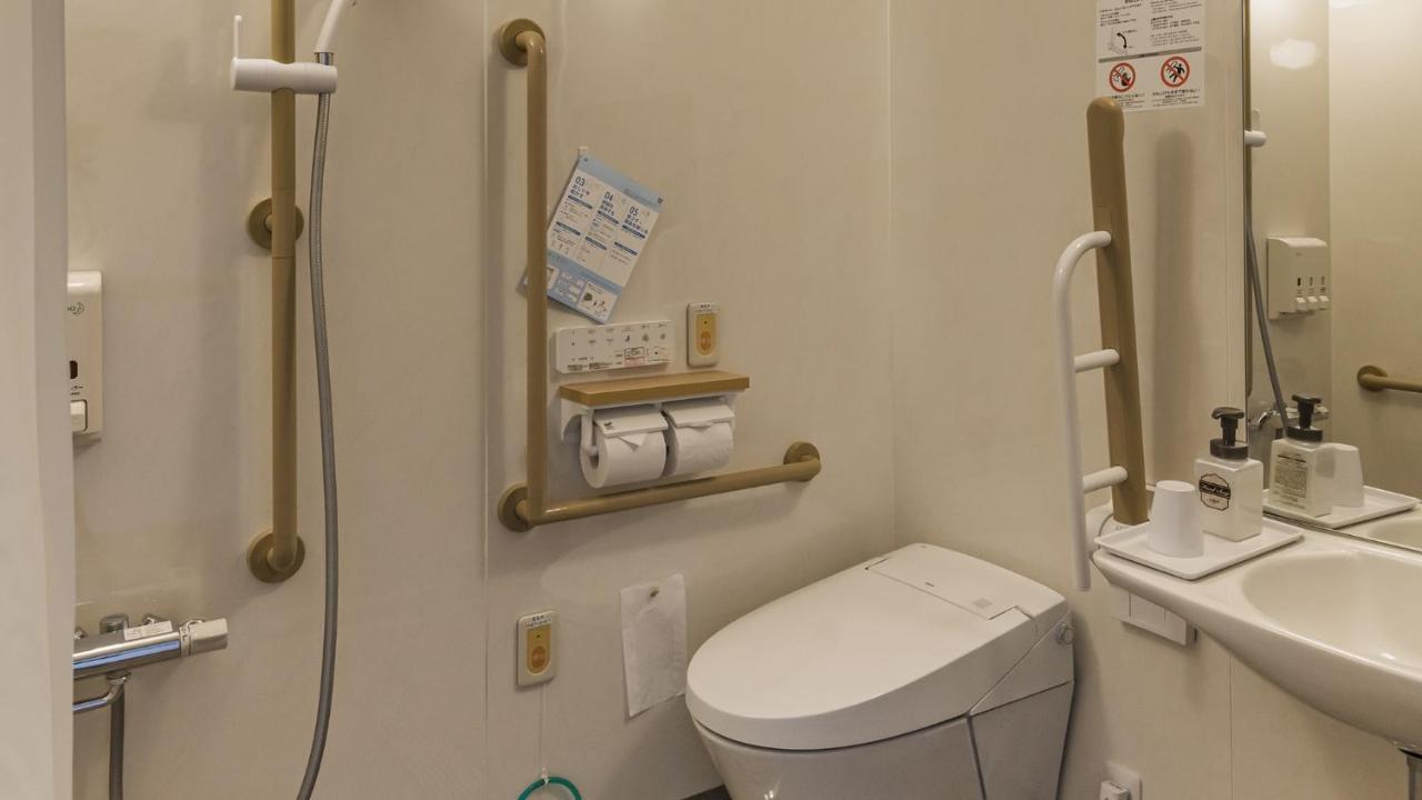 Toyoko Kita-asaka-eki Nishi-guchi Hotel 3*
